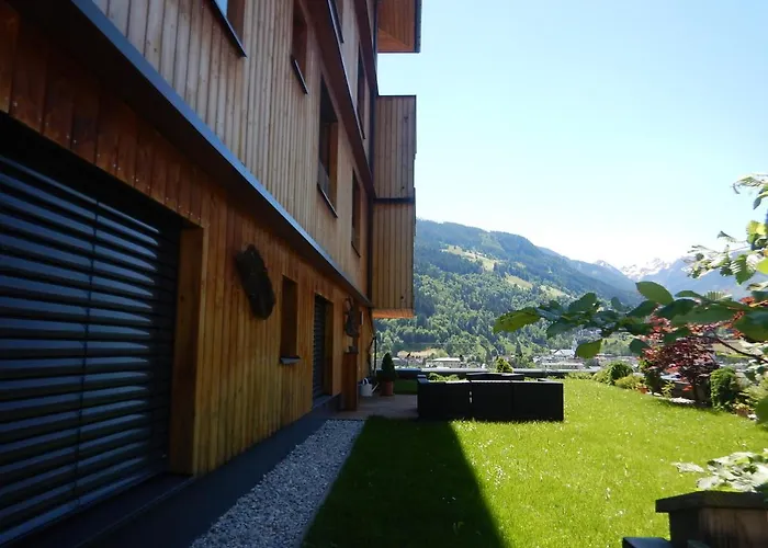 Haus am Sonnenhang by Schladmingurlaub
